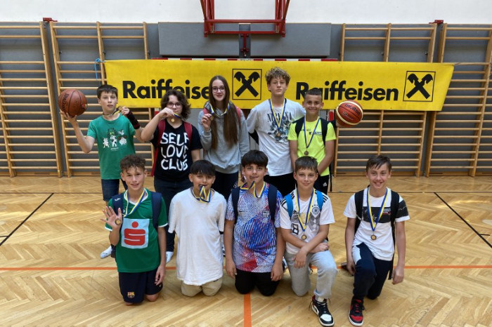 AA__Mittelschule_Basketball_200623.jpg
