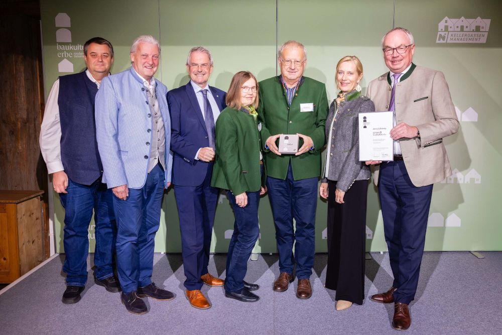 aa_Festakt_Plakette_151026_Breindl.jpg